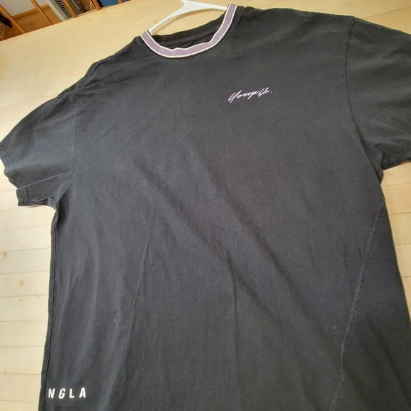 Youngla T-Shirt, Medium. - Picture 1 of 6